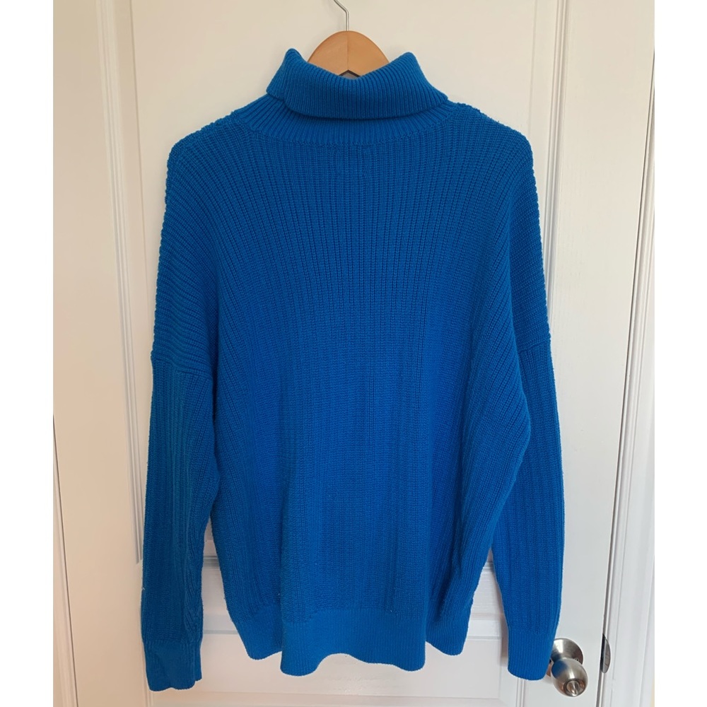 Oversized royal blue sweater - Picture 2 of 3